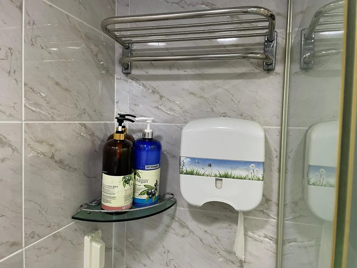 Chloe Hostel Seoul South Korea