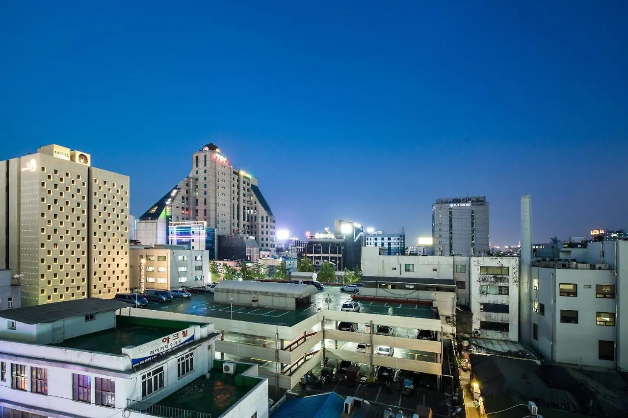 Chloe Hostel Seoul South Korea