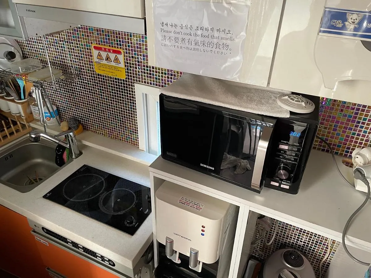 Chloe Hostel Seoul